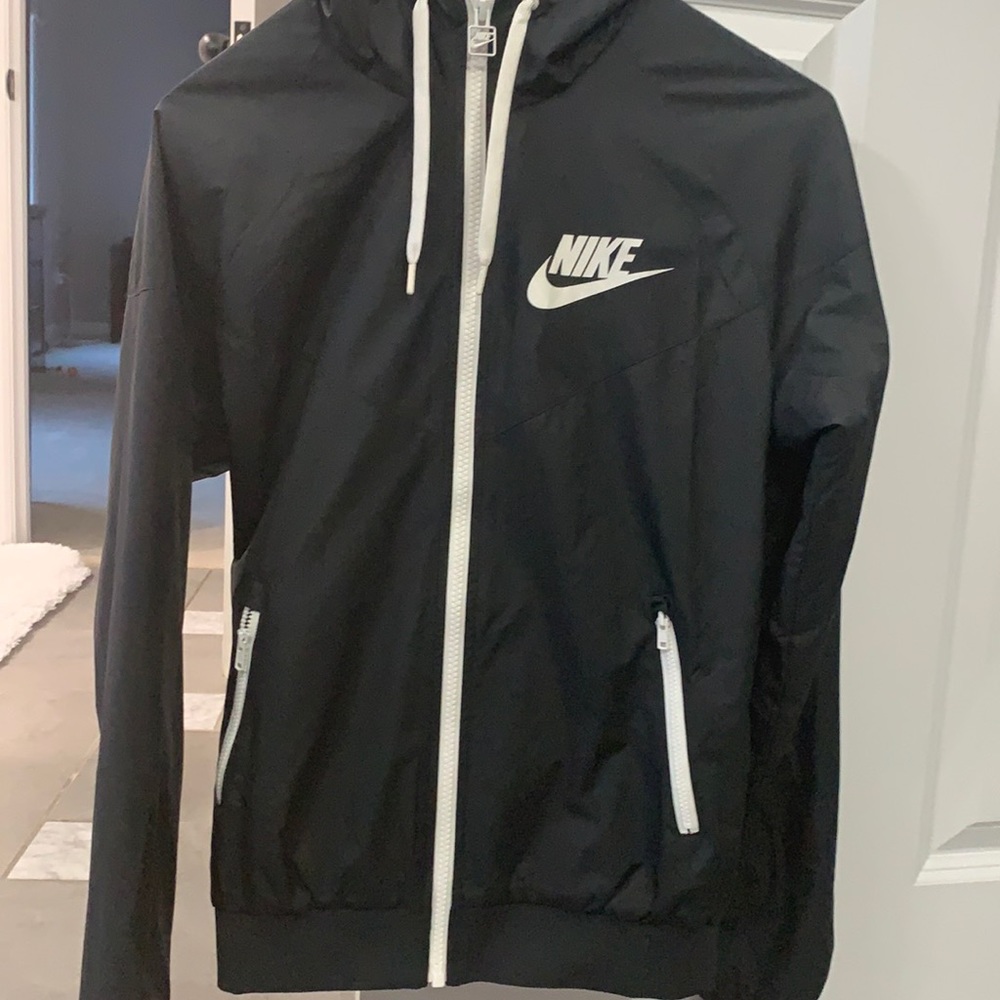 Women’s Hooded Nike Jacket